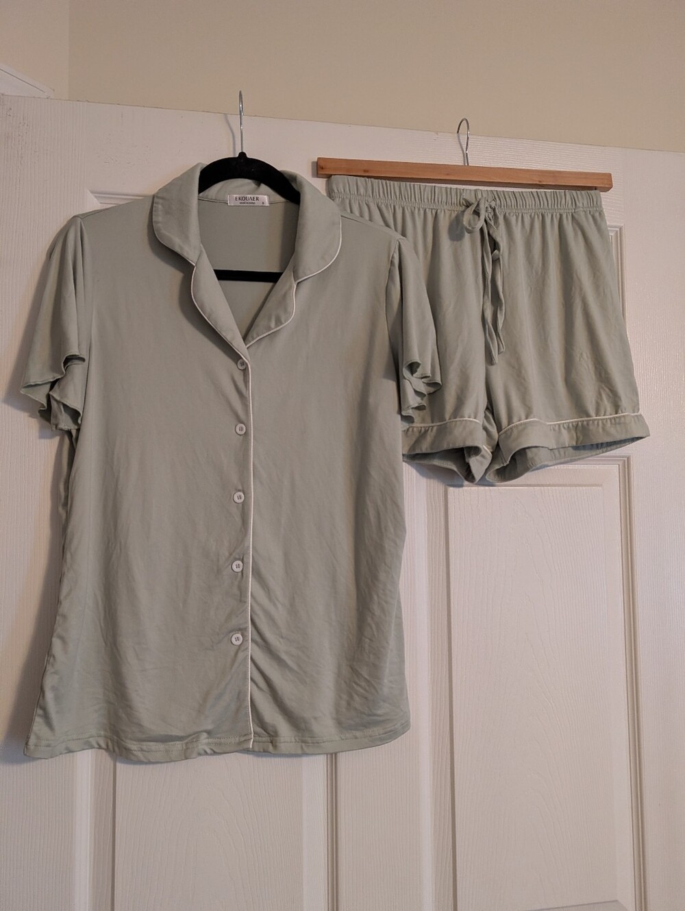 Eckouar Sage Green Pajama Short Set- S
